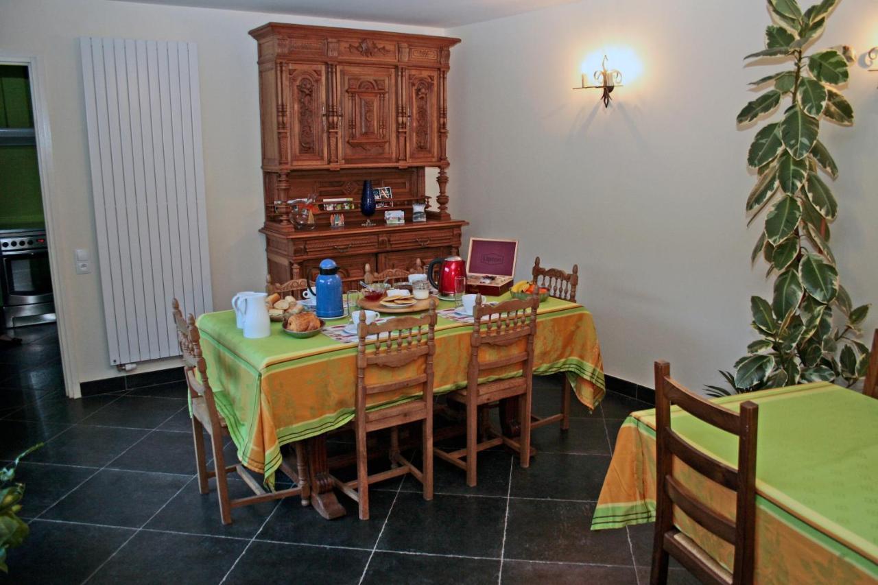 Bed and Breakfast Ferme Brocart Bouvines Exterior foto